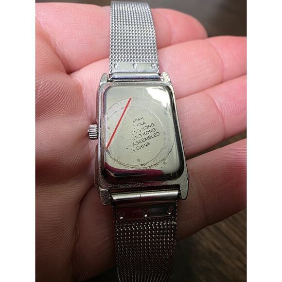 Tommy Hilfiger Tank Watch Women 21mm Silver Tone - Picture 9 of 16